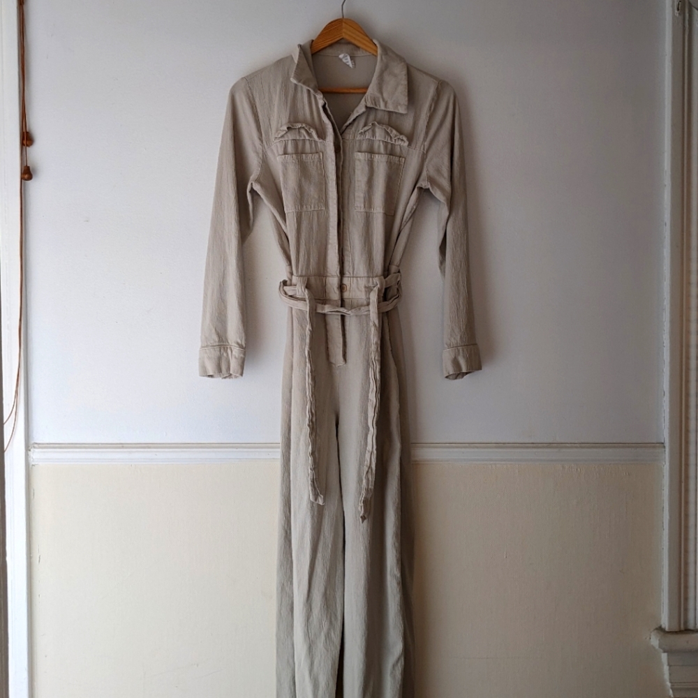 Jumpsuit - Picture 4 of 6
